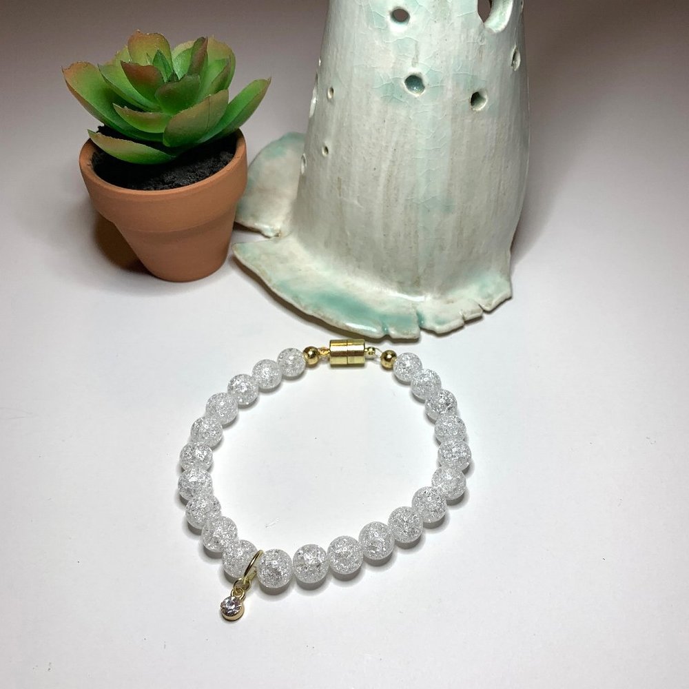 Handmade Clear Crackle Glass & Crystal Bracelet